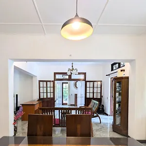  Проживание в семье Remli
